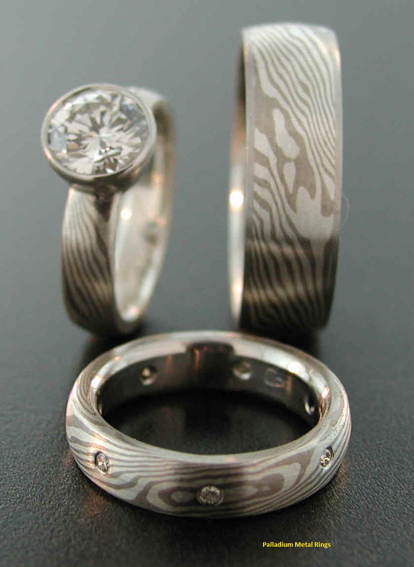 Purchase the High-Quality Men's 950 Palladium Wedding Rings | GLAMIRA.com